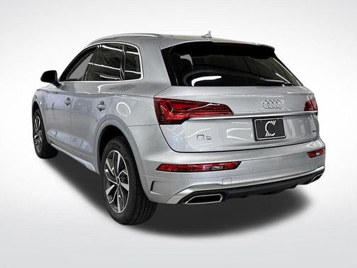 2025 Audi Q5 45 S line quattro Premium