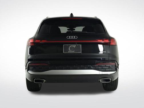 2025 Audi Q5 2.0T quattro Premium