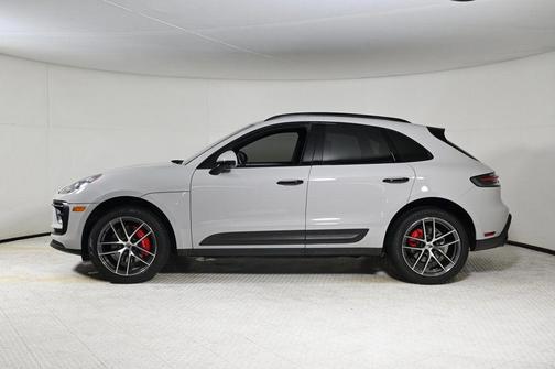 2023 Porsche Macan S