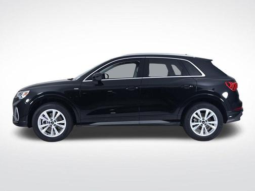 2025 Audi Q3 45 S line Premium