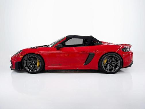 2025 Porsche 718 Spyder RS