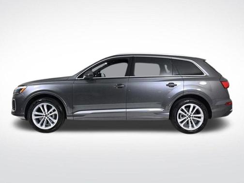 2025 Audi Q7 45 Premium