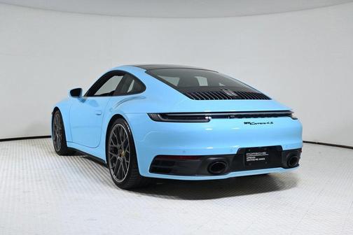2024 Porsche 911 Carrera 4S