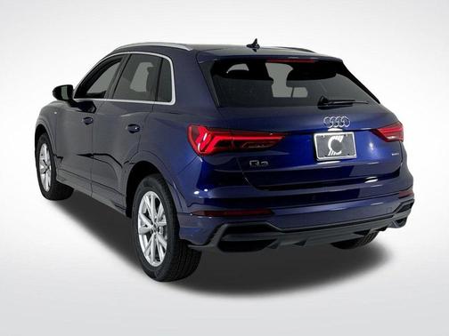 2025 Audi Q3 45 S line Premium