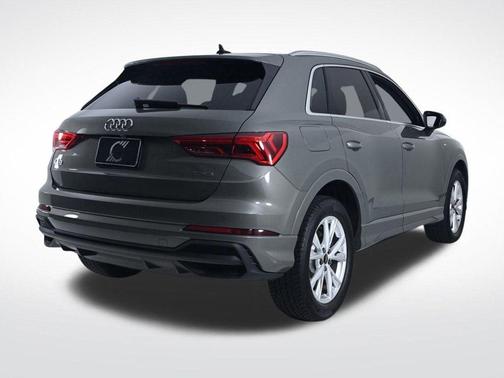 2025 Audi Q3 45 S line Premium