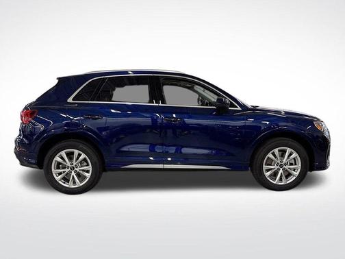 2025 Audi Q3 45 S line Premium