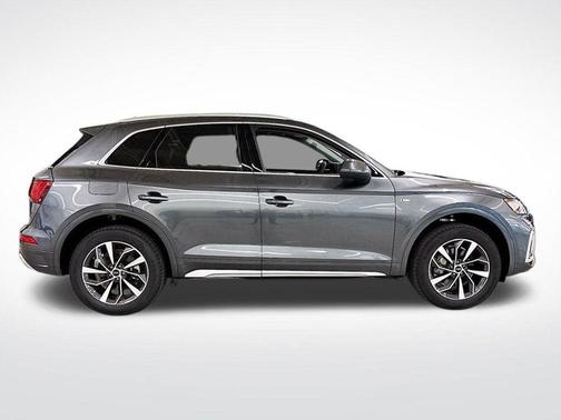 2025 Audi Q5 45 S line quattro Premium