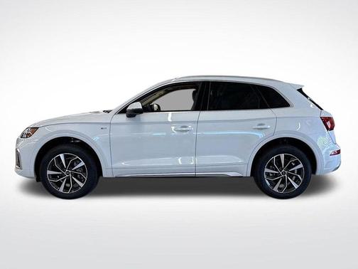 2025 Audi Q5 45 S line quattro Premium