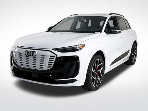2025 Audi SQ6 e-tron Premium