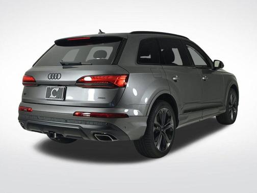 2026 Audi Q7 PLUS