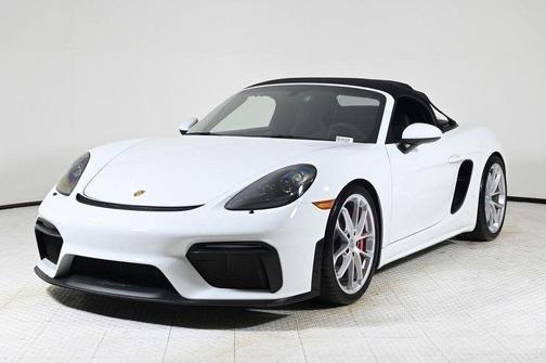 2022 Porsche 718 Spyder Base