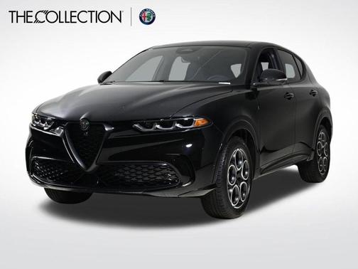 2025 Alfa Romeo Tonale Base