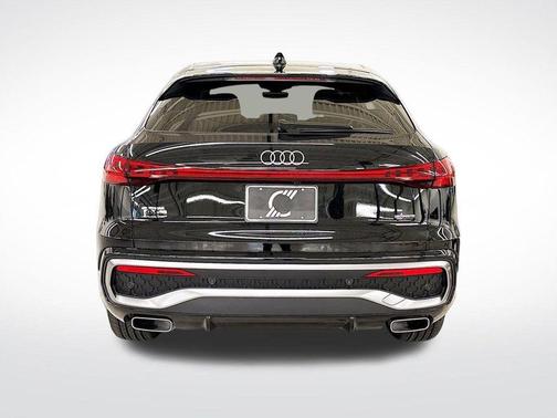 2025 Audi Q5 2.0T Premium