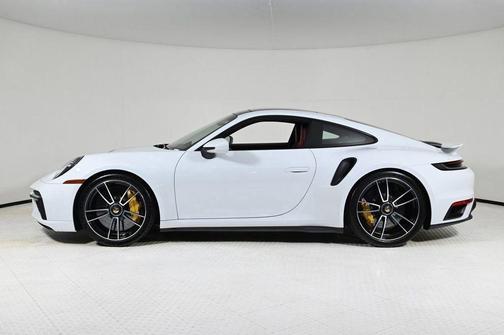 2022 Porsche 911 Turbo S