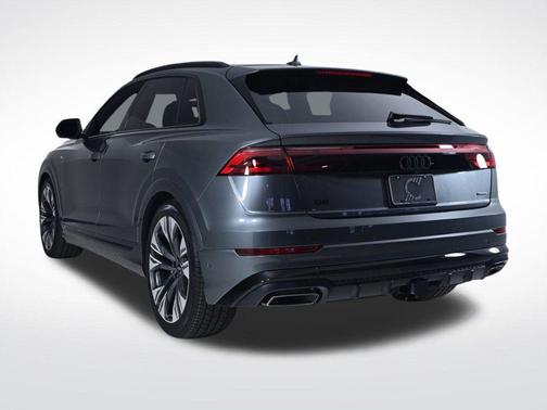 2026 Audi Q8 Premium Plus