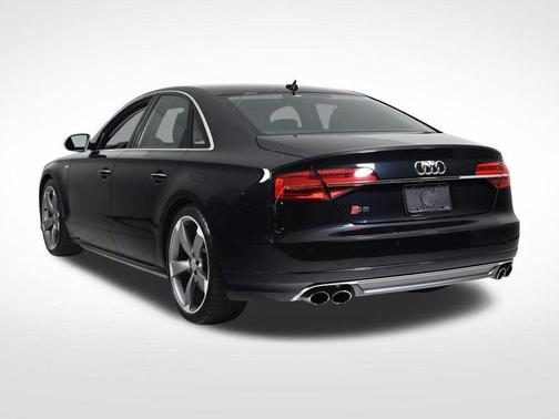 2015 Audi S8 4.0T quattro