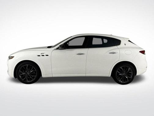 2024 Maserati Levante GT Ultima