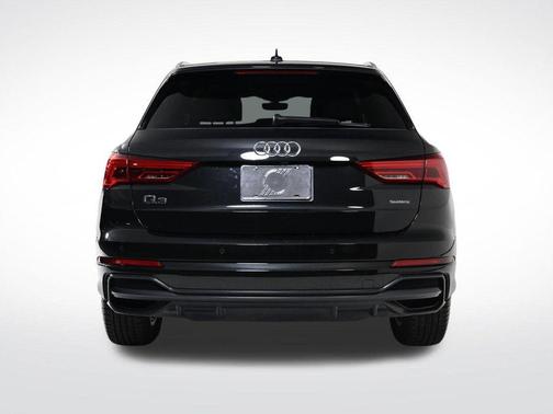 2022 Audi Q3 45 S line Premium Plus