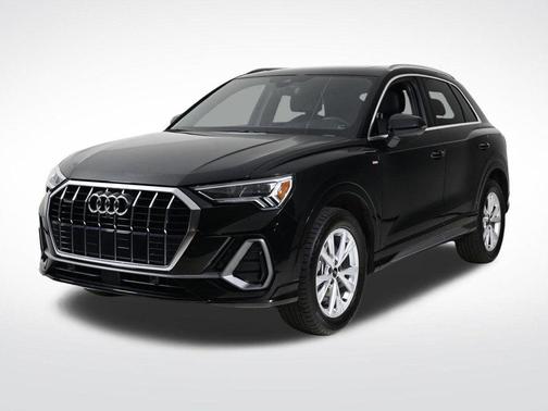 2022 Audi Q3 45 S line Premium Plus