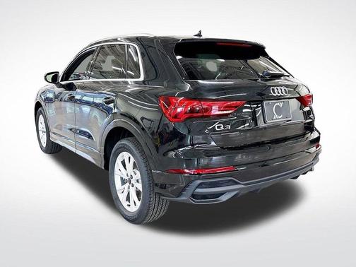 2025 Audi Q3 45 S line Premium