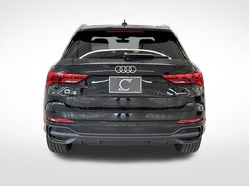 2025 Audi Q3 45 S line Premium