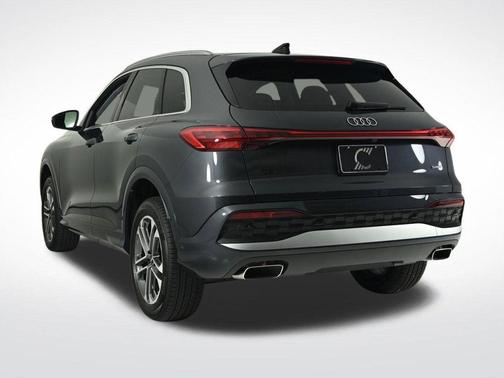 2025 Audi Q5 2.0T quattro Premium
