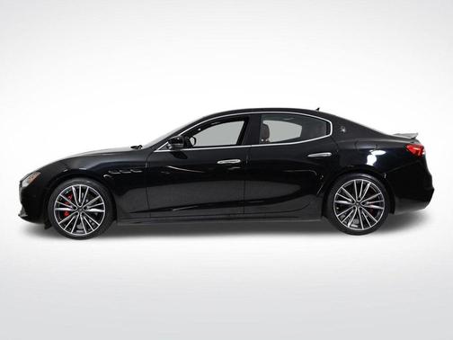 2021 Maserati Ghibli S Q4