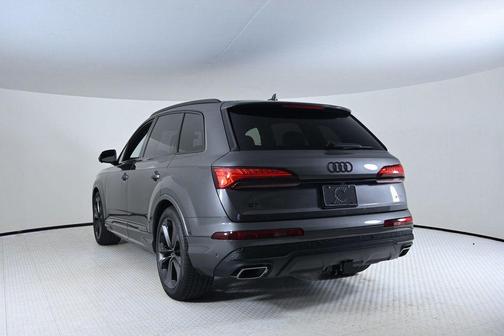 2026 Audi Q7 55 Premium Plus
