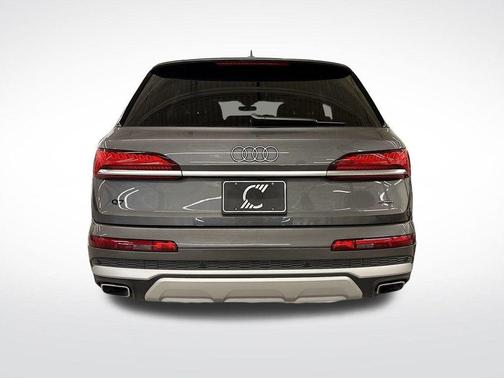 2025 Audi Q7 45 Premium Plus