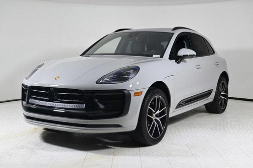 2023 Porsche Macan T