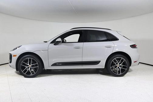 2023 Porsche Macan T