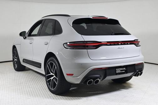 2023 Porsche Macan T