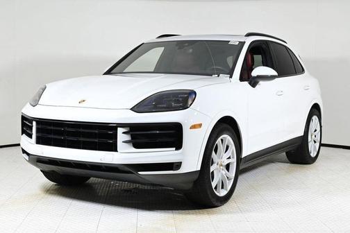 2024 Porsche Cayenne Base