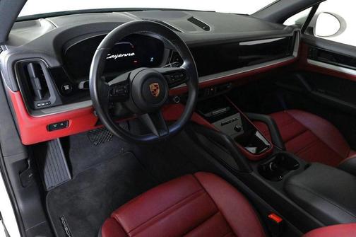 2024 Porsche Cayenne Base