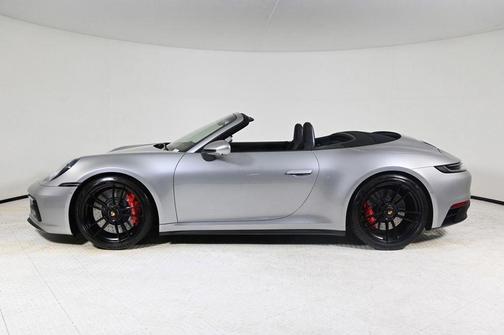 2022 Porsche 911 Carrera GTS