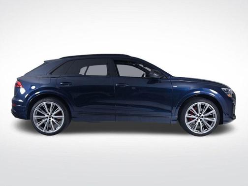 2026 Audi Q8 Prestige