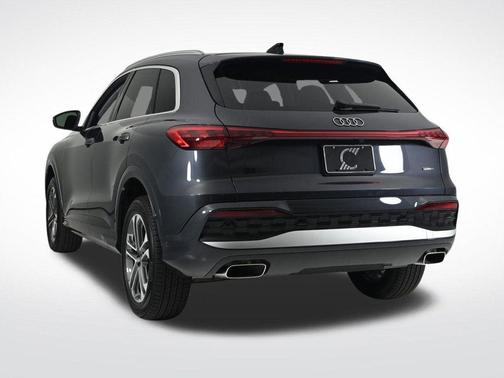 2025 Audi Q5 2.0T quattro Premium
