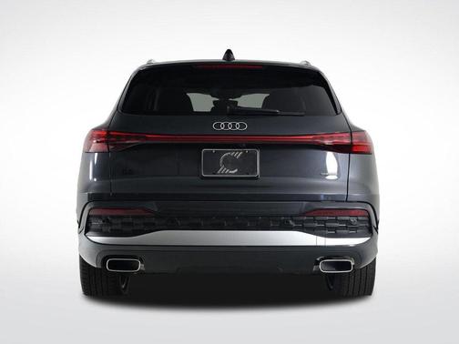2025 Audi Q5 2.0T quattro Premium