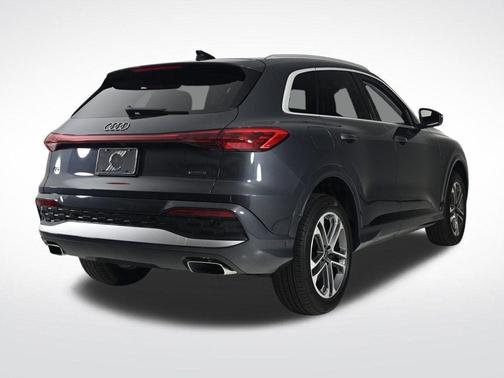 2025 Audi Q5 2.0T quattro Premium