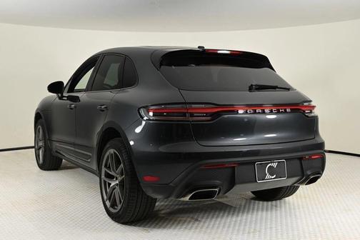 2024 Porsche Macan Base