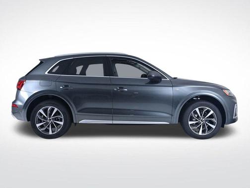 2025 Audi Q5 45 S line quattro Premium