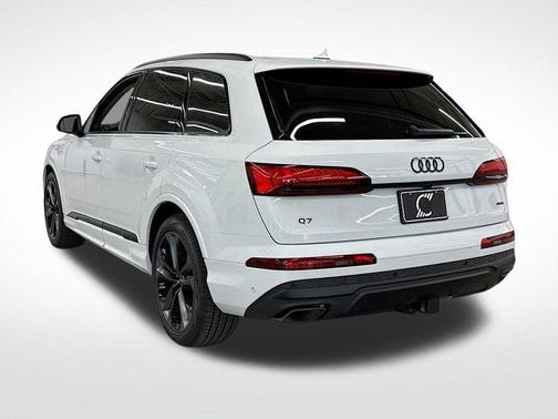 2025 Audi Q7 55 Prestige