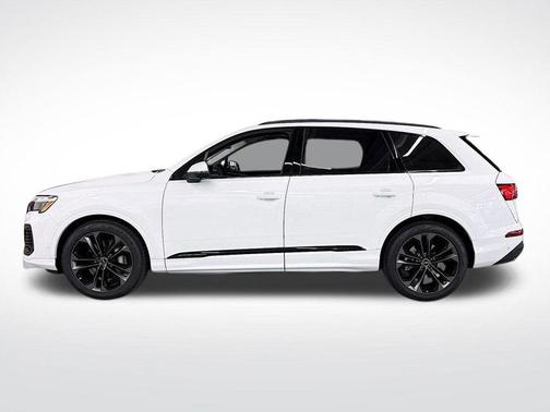 2025 Audi Q7 55 Prestige