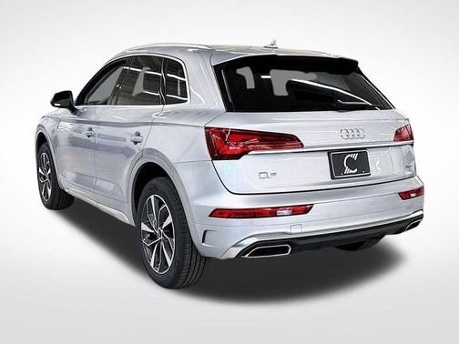 2025 Audi Q5 45 S line quattro Premium