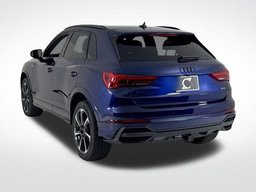 2025 Audi Q3 45 S line Premium