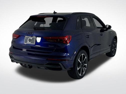 2025 Audi Q3 45 S line Premium
