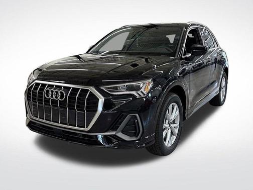 2025 Audi Q3 45 S line Premium