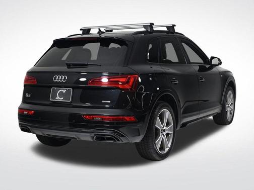 2025 Audi Q5 45 S line quattro Premium