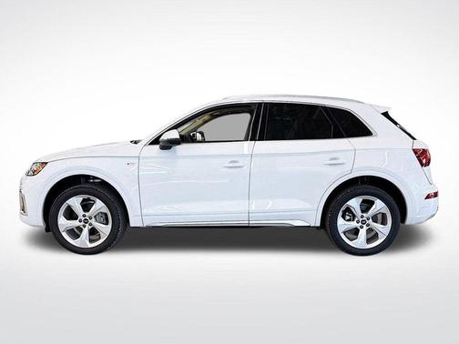 2025 Audi Q5 45 S line quattro Premium