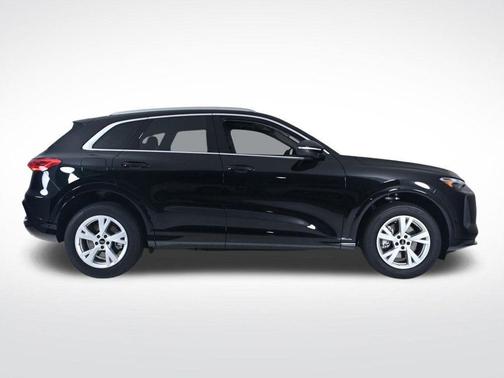 2025 Audi Q5 2.0T quattro Premium